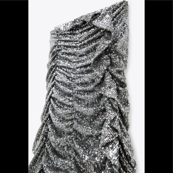 Silver Sequins Ruched Dress - Picture 4 of 7